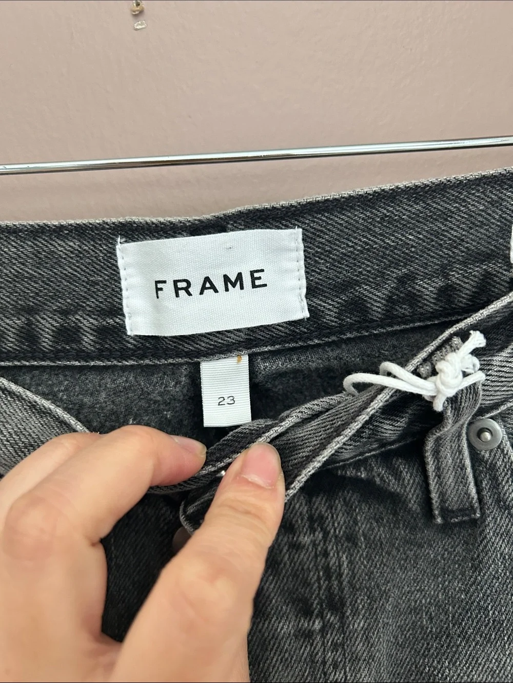 NWT FRAME Le Slouch Crop Distressed Jeans Grey Size 23 - Picture 6 of 16